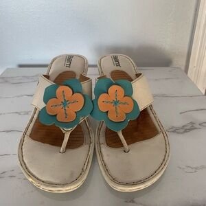 Women’s‎ Born Crown Hand Crafted Footwear Wedge Sandal Size 8